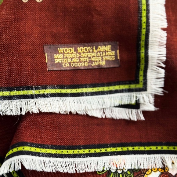 100% WOOL SCARF, BROWN/ORANGE/GREEN etc, 27 X 27 INCHES, WITH SMALL FRINGE, - Picture 3 of 3